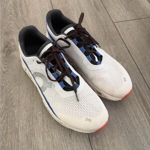 On Cloud Running White & Blue Athletic Sneakers Mens
